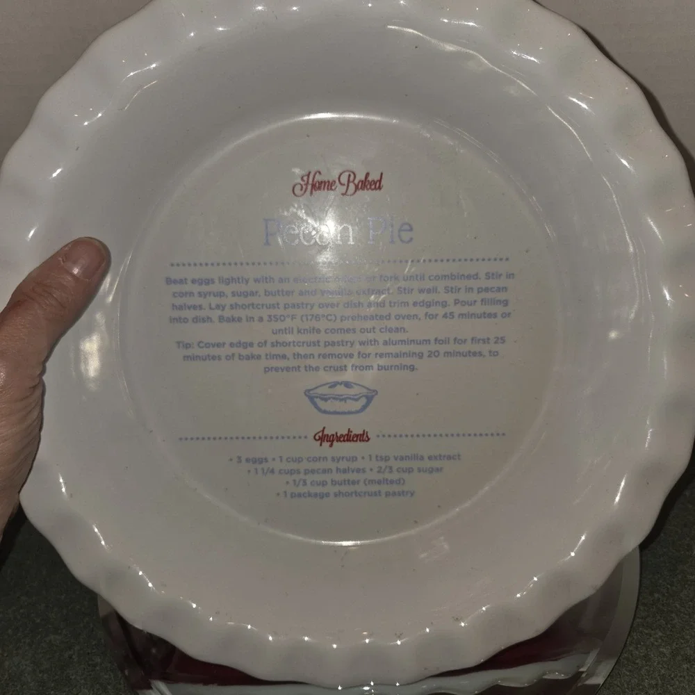 Masterclass Premium Collection Ceramic Pecan Pie Dish Deep Red Ruffled 10